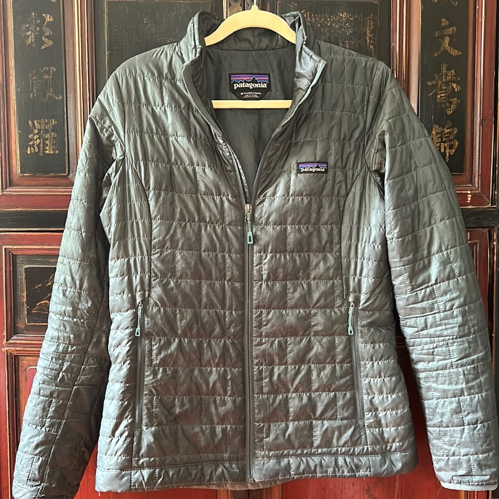 Patagonia NanoPuff Zip Puffer